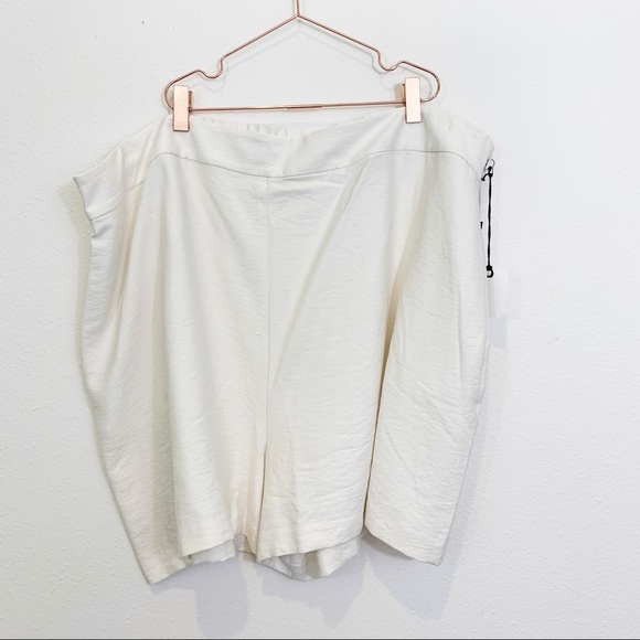 Leith White Ivory High Waisted Shorts Nordstrom - Picture 3 of 9